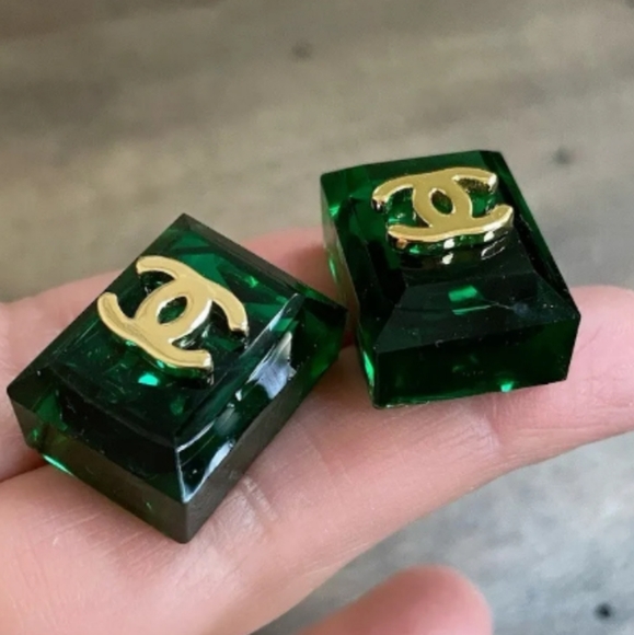 Chanel Green and Yellow Gold Tone Square CC Chicklet Cruise Collection Earrings - Picture 6 of 15